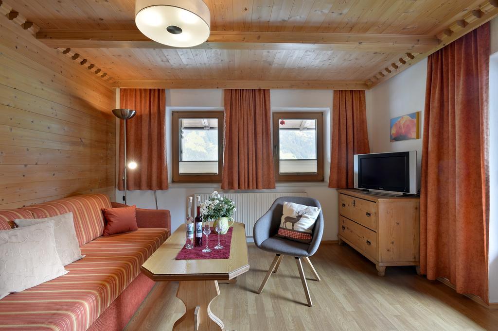Kashuette Apartment Hippach Room photo
