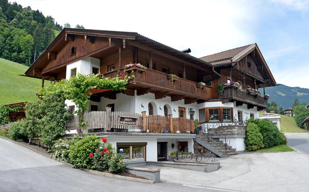 Kashuette Apartment Hippach Exterior photo